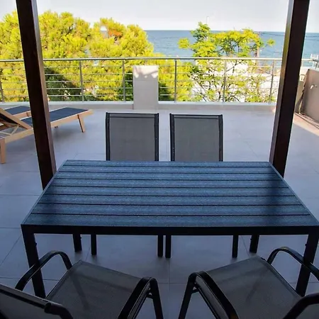 Aelia Boutique & Aparthotel Nea Vrasna